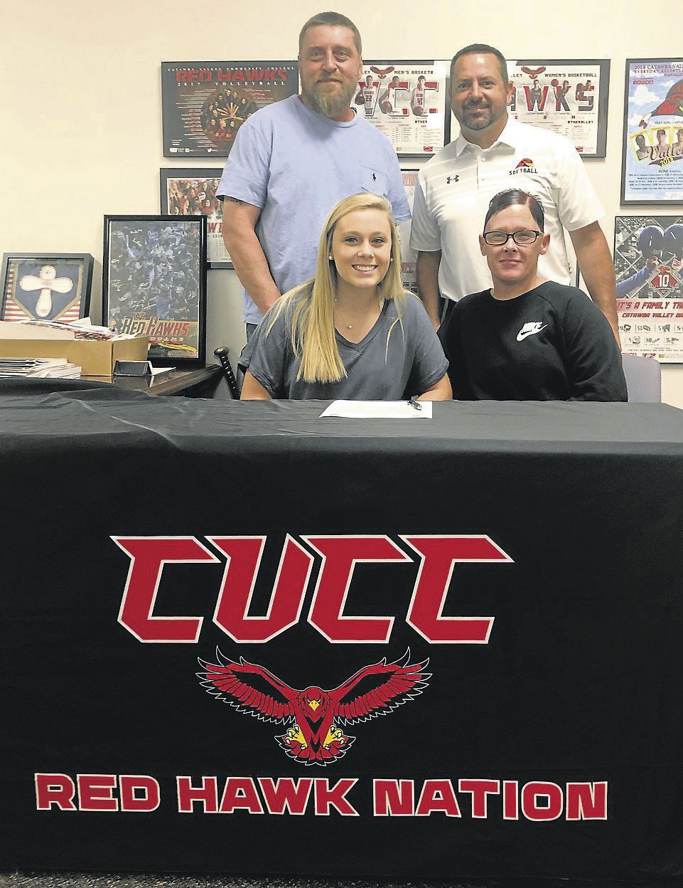 Red Hawks add Goble, Arboleda to softball program